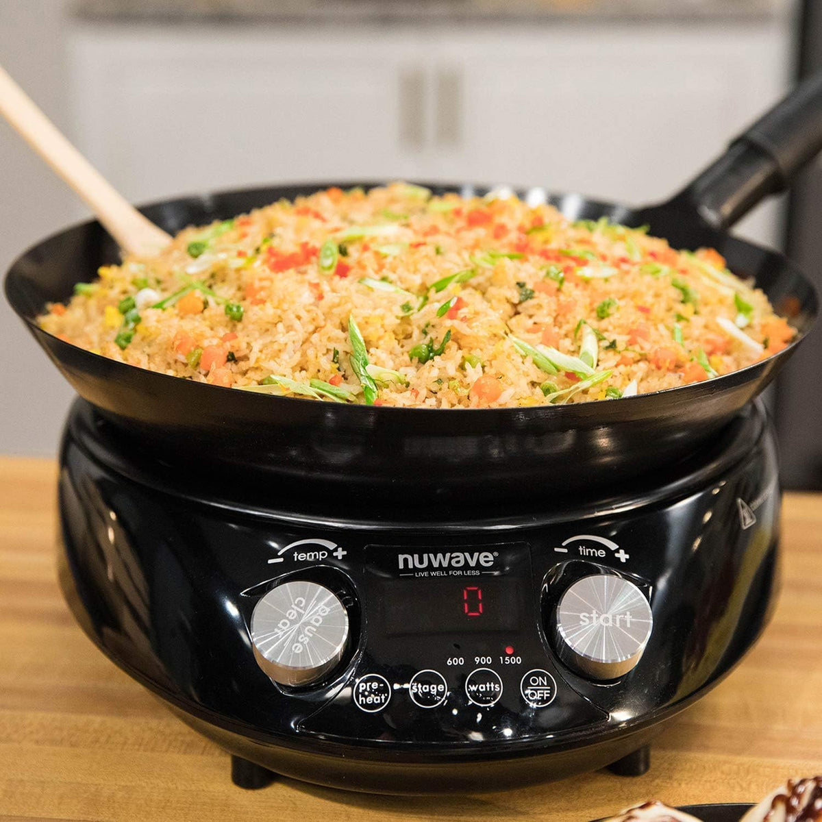 Nuwave Induction Wok, 3 Wattages 600, 900 & 1500, 100°F-575°F in 5°F